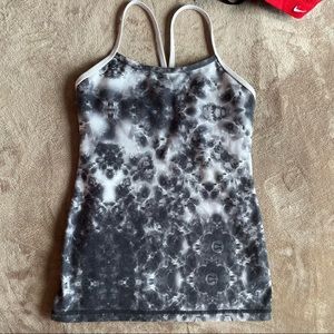 Lululemon tank top size 4